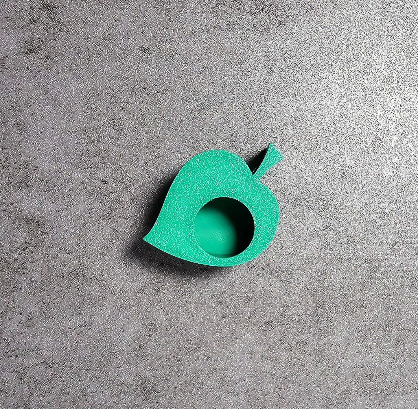 Leaf Hide for Jumping Spiders, Magnetic